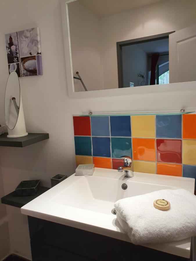 Les Chemins De La Cite Chambre Ou Appartement Каркассон Экстерьер фото