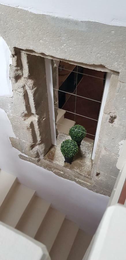 Les Chemins De La Cite Chambre Ou Appartement Каркассон Экстерьер фото